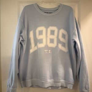 1989 Taylor Swift Light Blue Sweatshirt